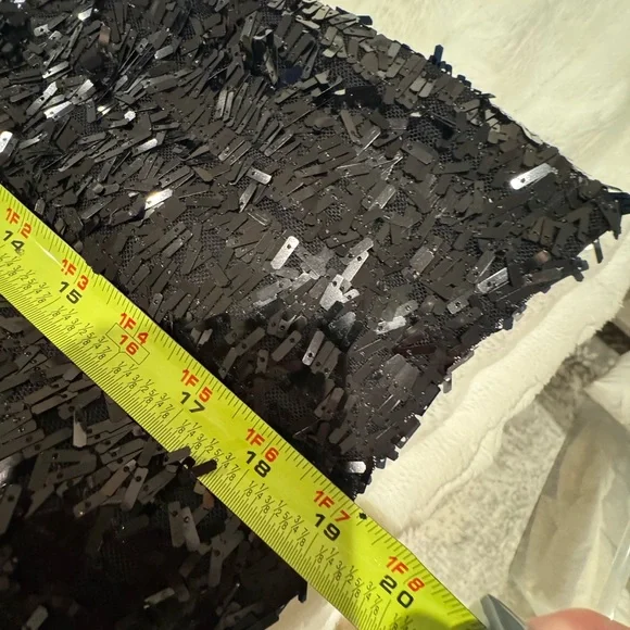 Ann Taylor Women’s Black Sequin Above Knee Length Skirt Size 14 - Picture 5 of 6